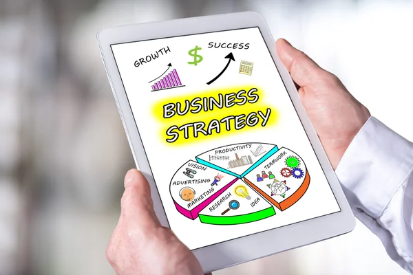 Концепція бізнес-стратегії на планшеті — стокове фото