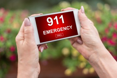 Bir smartphone cep telefonu ile acil kavramı