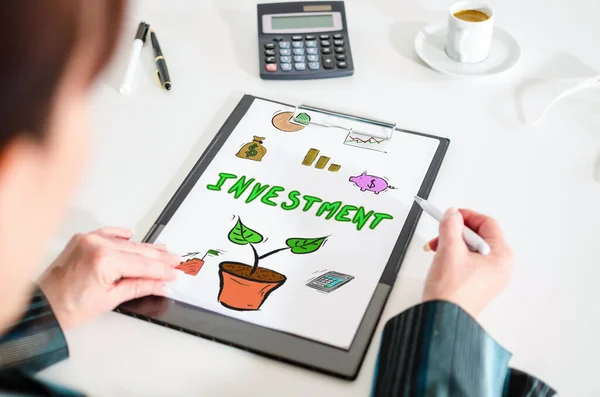 Woman Looking Investment Concept — Stock Photo, Image
