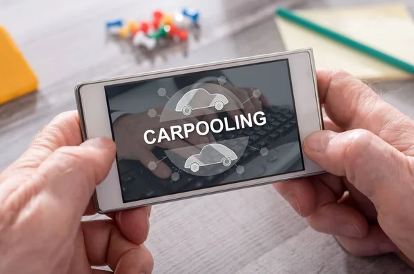 Concetto Car Pooling Sul Cellulare — Foto Stock