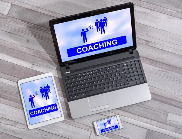 Concetto Coaching Mostrato Diversi Dispositivi Informatici — Foto Stock