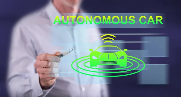 Человек Трогает Автономную Концепцию Автомобиля Сенсорном Экране Ручкой — стоковое фото