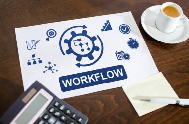 Çalışma konsepti masanın üzerine yerleştirilmiş bir kağıt üzerinde