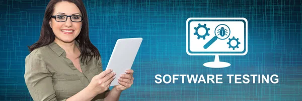 Mujer Usando Tableta Digital Con Concepto Prueba Software Segundo Plano — Foto de Stock