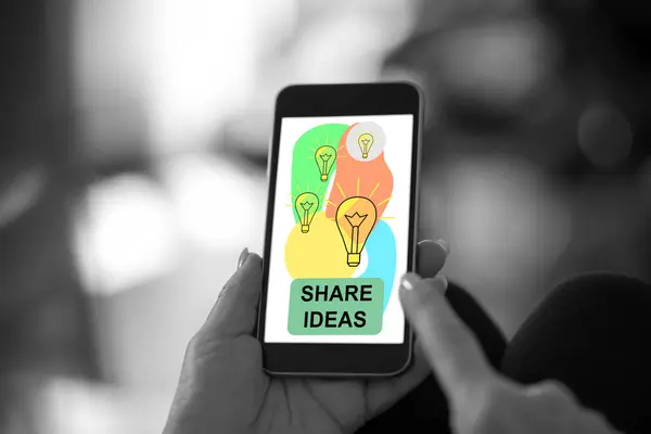 Hand Hält Ein Smartphone Mit Share Idees Konzept — Stockfoto