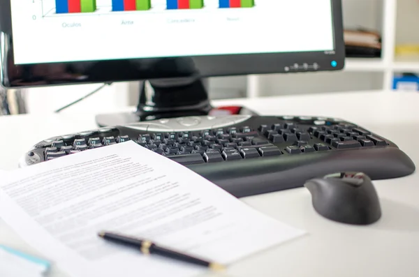 Zakenman werkende plaats — Stockfoto