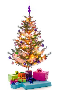 Işıklı Noel ağacı