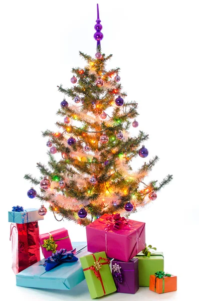 Verlichte kerstboom — Stockfoto