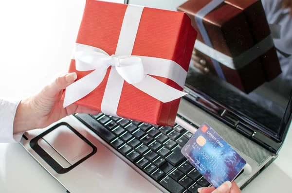 Online-Shopping-Konzept — Stockfoto