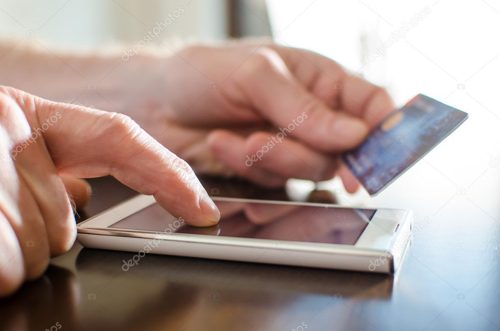 Online payment with a smartphone