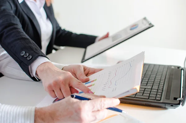 Business people meeting — Stock Photo, Image