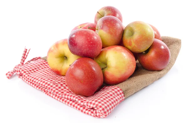 Manzanas de gala reales frescas en una bolsa de arpillera —  Fotos de Stock