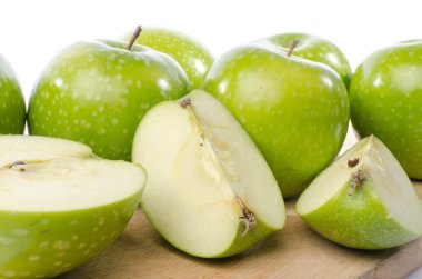 taze yeşil elma