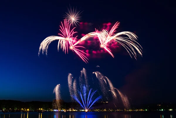 Fuegos artificiales — Foto de Stock