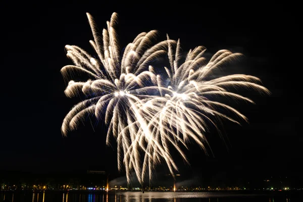 Fuochi artificiali — Foto Stock