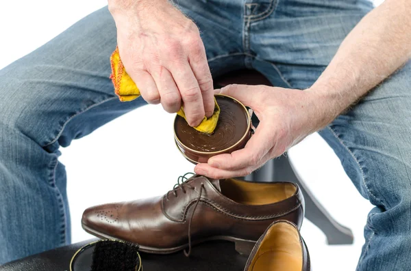 Shoe shining — Stock Photo, Image