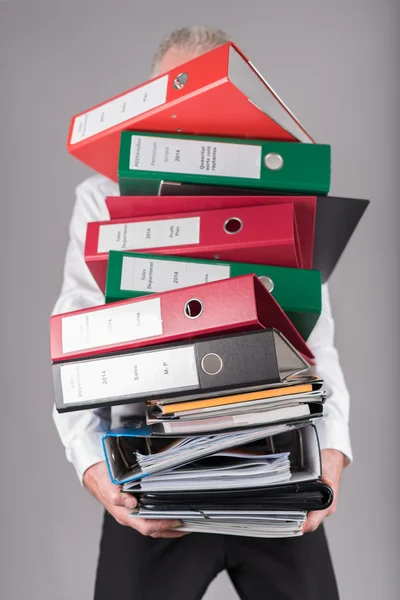 Geschäftsmann überladenes Konzept — Stockfoto