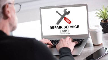 Dizüstü ekran onarım hizmet anlayışı görüntüleme