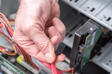 Bir bilgisayar bağlayıcı