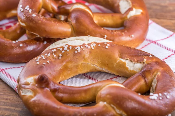 Fresh bavarian pretzels — Stock Photo, Image