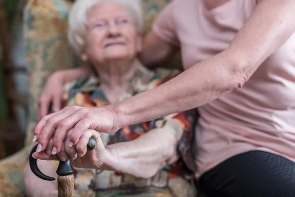 Bistånd till äldre — Stockfoto