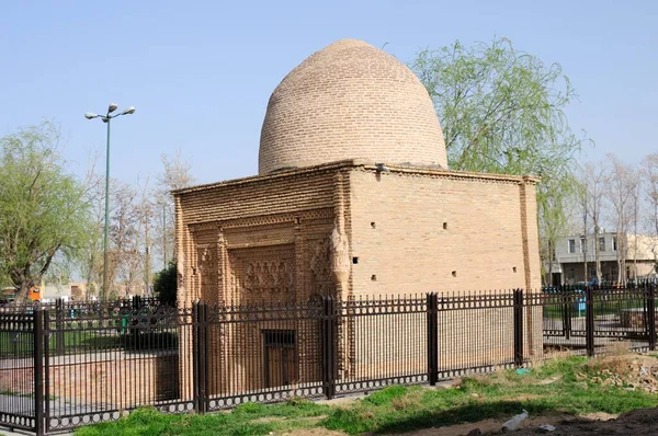 Piri Takestan Tomb Built 11Th Century Great Seljuk Period Brickwork — Stock Photo, Image