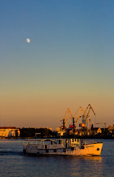 Commercial port of Kaliningrad — Stock Photo, Image