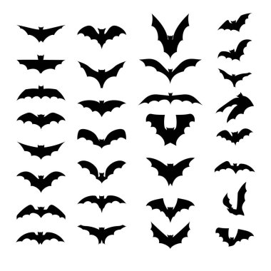 Beyaz arka planda izole edilmiş siyah yarasa siluetleri. Flittermouse simgeleri koleksiyonu. Yarasa vampir dövmesi. Korkunç Cadılar Bayramı geleneksel tasarım unsuru. Vektör çizimi. 10 saniye..