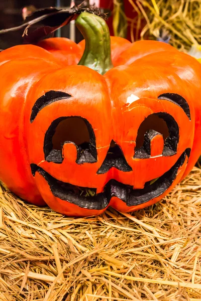 Halloween-Kürbisgesicht. — Stockfoto