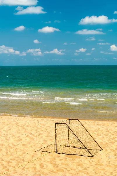 Meta de fútbol en la playa . —  Fotos de Stock