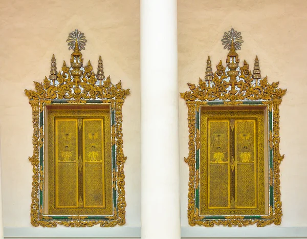 Art du motif Thai palais fenêtres . — Photo