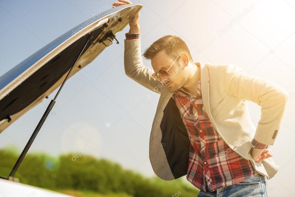 Car breakdown on the road — Stock Photo © Ivanko1980 121088116