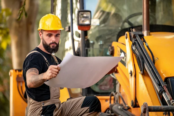 Portret Van Een Architect Aan Het Werk Een Bouwplaats Lees — Stockfoto