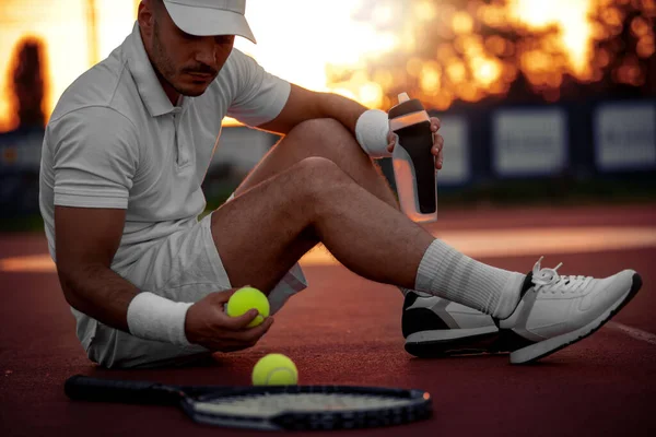 Joueur Tennis Reposant Sur Court Tennis Concept Fitness Mode Vie — Photo