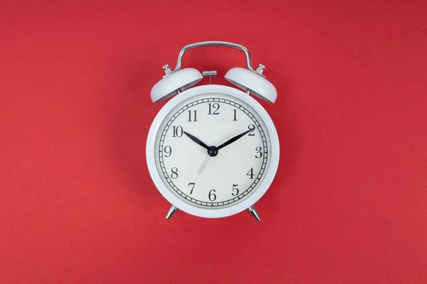 Retro Alarm Clock Red Background Old Fashioned Alarm Clock — Stock Photo, Image