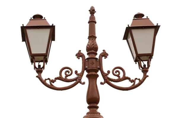 Retro straat licht lantaarnpaal, geïsoleerd op wit — Stockfoto
