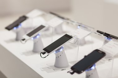 Galeride yeni cep telefonları