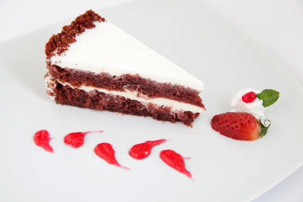 Slice of fresh Strawberry cake with decoration — Stock Photo, Image