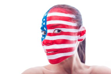Boyalı bir Amerikan bayrağı, closeup kızla
