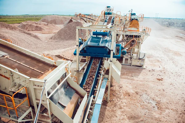 La planta de la producción la piedra triturada — Foto de Stock