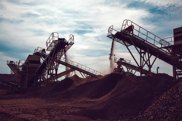 De fabriek van de productie de steenslag — Stockfoto