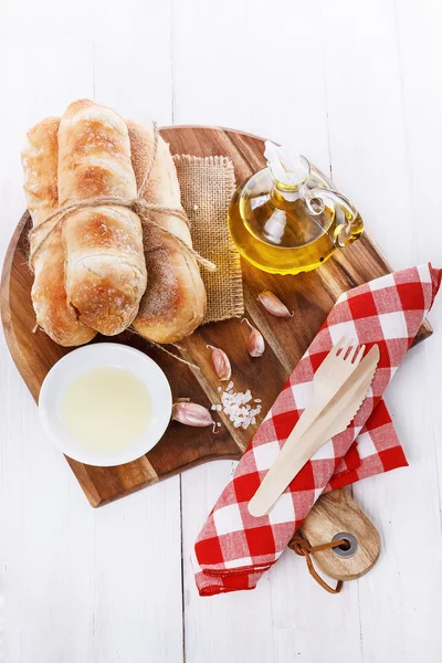 Versgebakken broodjes van deelvenster Di Casa — Stockfoto