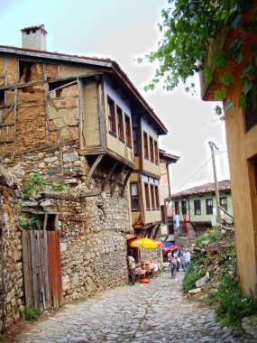 Eski sokak eski evleri