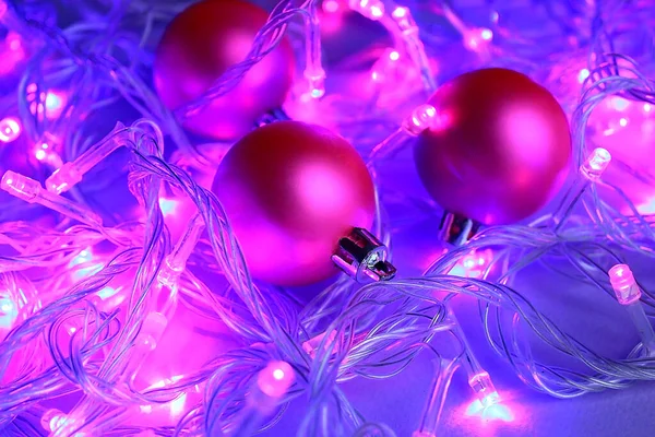 Lumières Noël Boules Noël Violet Électrique Décoration Nouvel — Photo