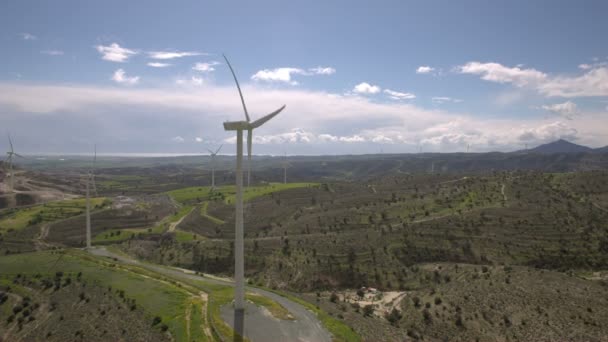 塞浦路斯风力发电机 — 图库视频影像