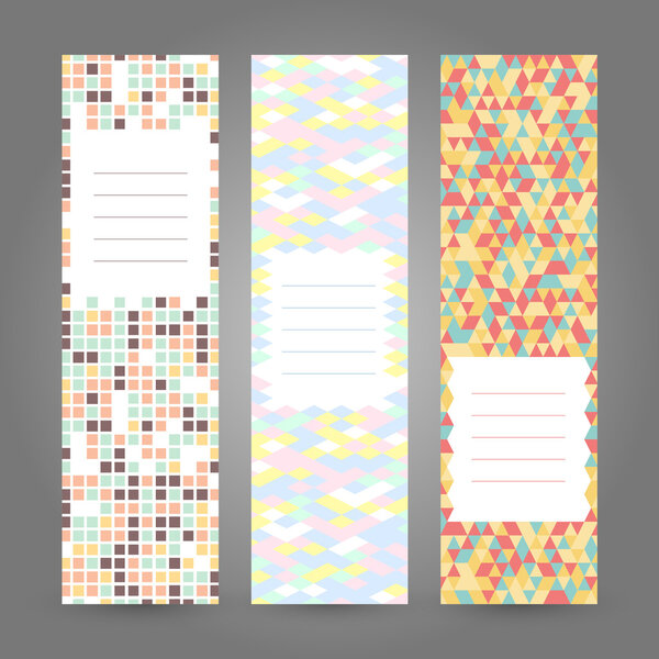 Набор вертикальных красочных баннеров
.