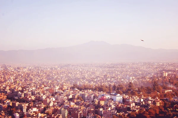 Kathmandu Blick auf die Stadt vom swayambhunath Tempel - Vintage-Effekt. — Stockfoto