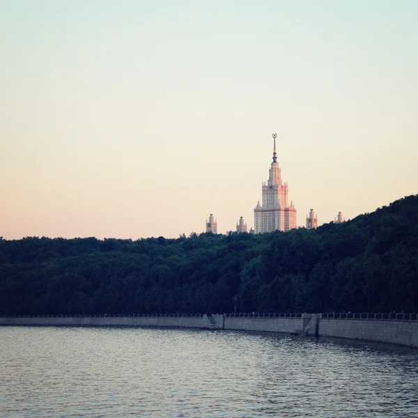 Moscow State University. View from the riverbank. — Stock Photo, Image