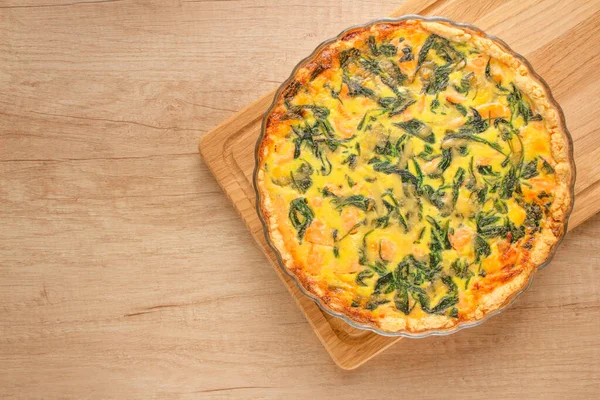 Seafood Salmon Fish Spinach Leaves Quiche Pie Homemade Recipe Pie — Stock Photo, Image