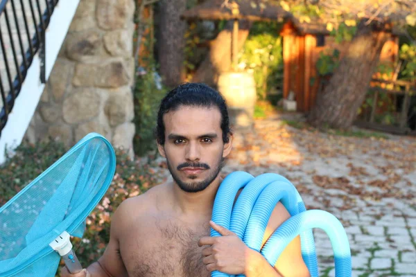 Close Retrato Belo Jovem Com Bigode Cabelos Longos Segurando Rede — Fotografia de Stock